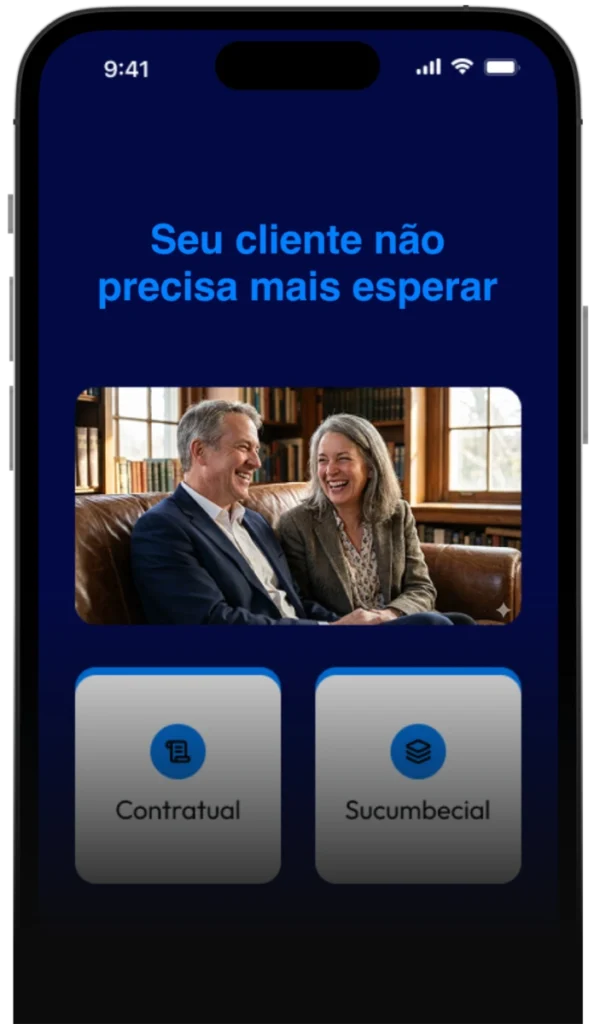 Casal sorrindo em app com opções "Contratual" e "Sucessório". "Seu cliente não precisa mais esperar.